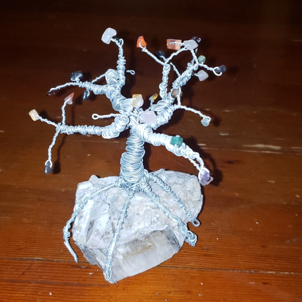 🧶Handmade wire tree of life